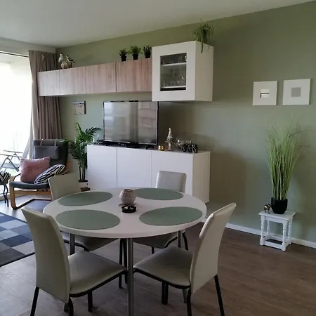 Apartment Zee En De Panne